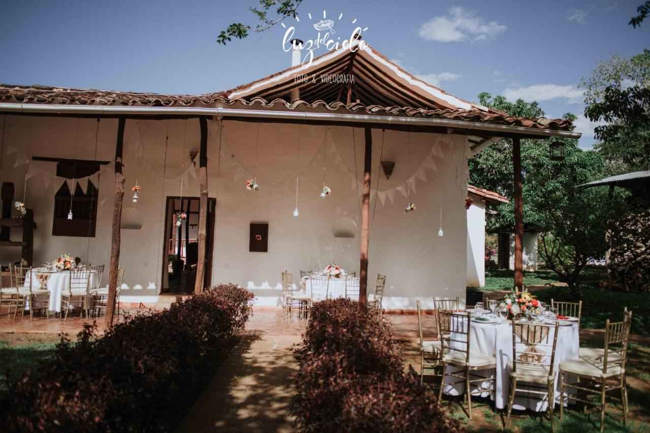 Hotel Hacienda Macedonia Баричара Экстерьер фото